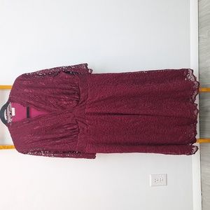 Women's Plus Size Mademoiselle Lace Cocktail Dress with Sleeves Size 2x